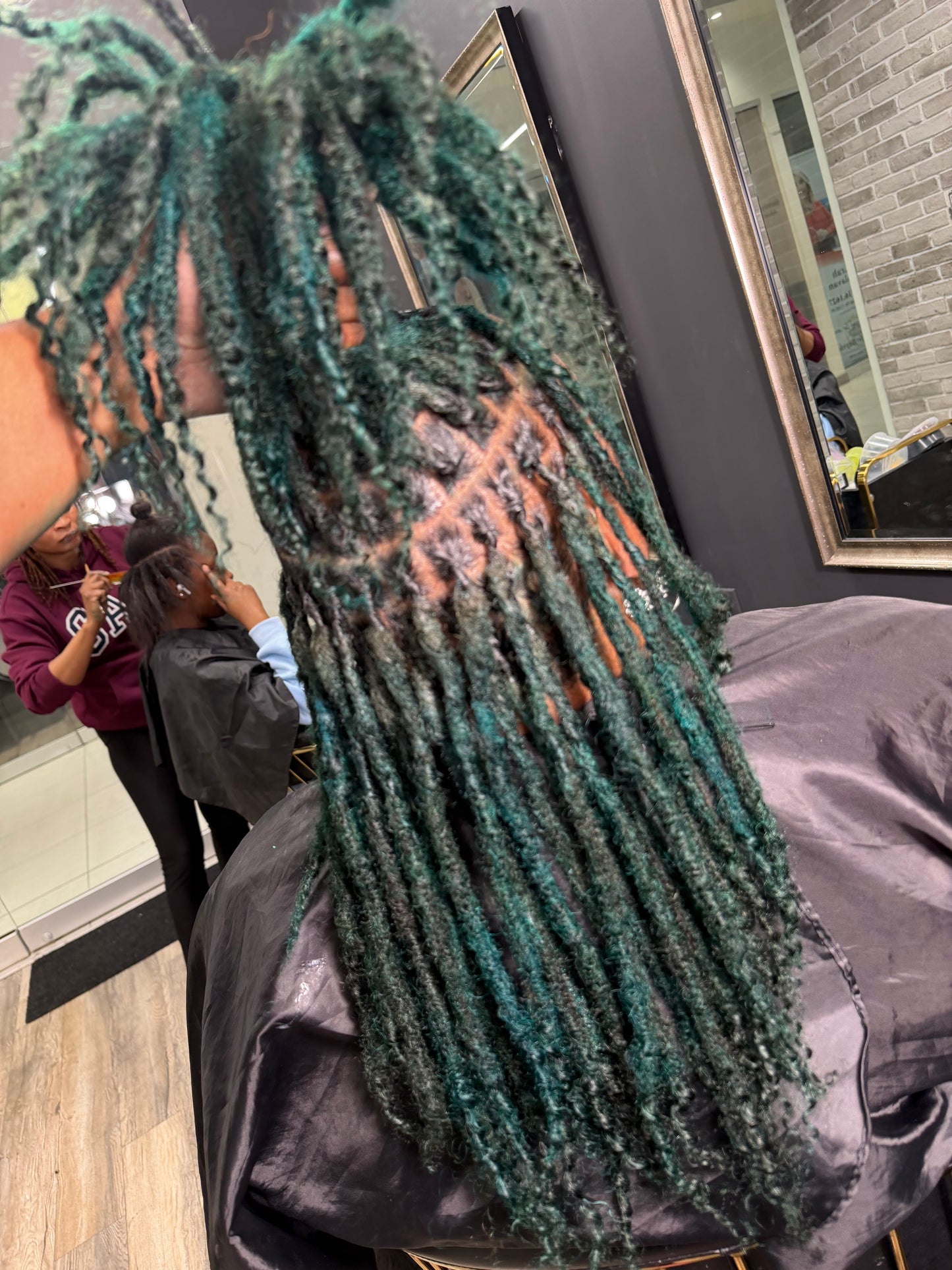 Goddess Locs (80 Strands)